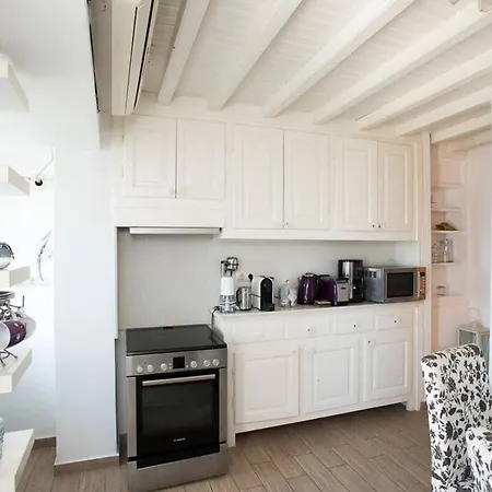 Апартаменты Delightful Mykonian Cycladic In Old Town