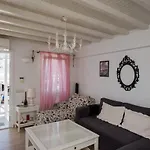Delightful Mykonian Cycladic In Old Town Megali Ammos (Mykonos)